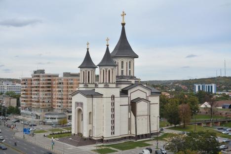 Atenţie! Trafic restricţionat, duminică, în zona Catedralei Ortodoxe din Oradea