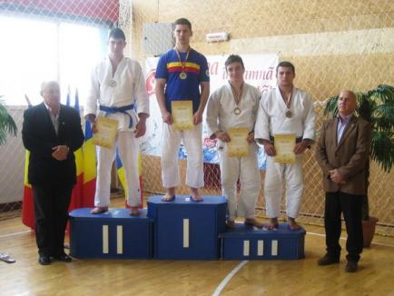 Judoka orădeni şi-au adjudecat 11 medalii la CN de tineret