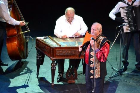 Maestrul Gheorghe Zamfir a deplâns neamul românesc la concertul de la Oradea: "Vor să ne fure aurul" (FOTO/VIDEO)