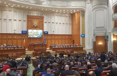 Se vor parlamentari. Vezi lista completă a candidaţilor din Bihor pentru Senat şi Camera Deputaţilor 