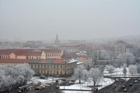 Atenţie: Aerul din Oradea este poluat peste medie (FOTO)