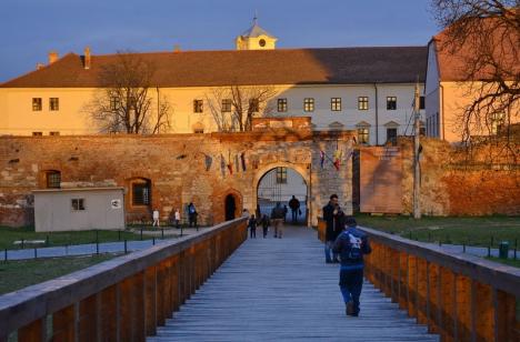 Zidurile Cetăţii din Oradea şi bastioanele Ciunt şi Bethlen vor fi reabilitate pe bani europeni