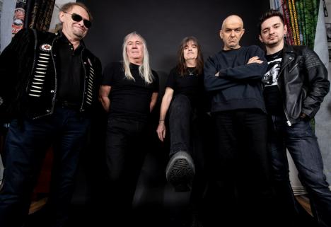 Celelalte Cuvinte, 40 de ani: La aniversare, formația orădeană lansează două piese de pe viitorul album