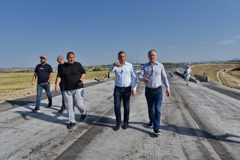 Centura Beiuș, cea mai complexă lucrare de infrastructură a CJ Bihor, a depășit 90% stadiu de execuție și va fi deschisă luna viitoare (FOTO)