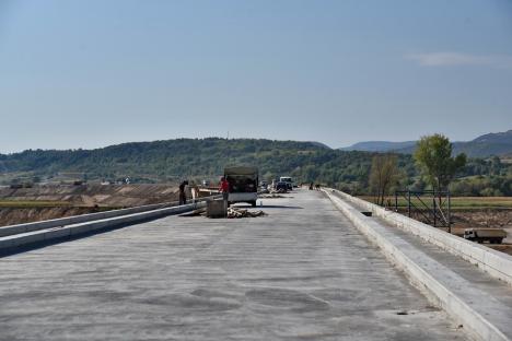 Centura Beiuș, cea mai complexă lucrare de infrastructură a CJ Bihor, a depășit 90% stadiu de execuție și va fi deschisă luna viitoare (FOTO)