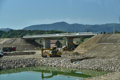 Centura Beiuș, cea mai complexă lucrare de infrastructură a CJ Bihor, a depășit 90% stadiu de execuție și va fi deschisă luna viitoare (FOTO)