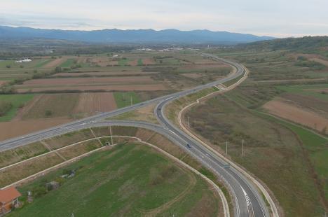 Se circulă pe centura Beiuș. Imagini aeriene cu șoseaua care ocolește municipiul (FOTO/VIDEO)