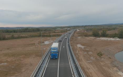 Se circulă pe centura Beiuș. Imagini aeriene cu șoseaua care ocolește municipiul (FOTO/VIDEO)