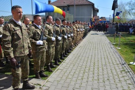 Armata Română a intrat în Bihor: Reconstituirea momentelor de acum 100 de ani a început la Piatra Craiului (FOTO / VIDEO)