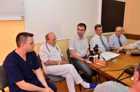 Copiii cu afecţiuni oncologice vor suferi mai puţin, graţie unei donaţii făcute de Clubul Lions pentru Spitalul Municipal (FOTO)