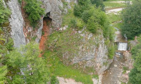 A fost inaugurat cel mai lung traseu de Via Ferrata din Bihor: „Poți fi vizitat de acvile” (FOTO/VIDEO)