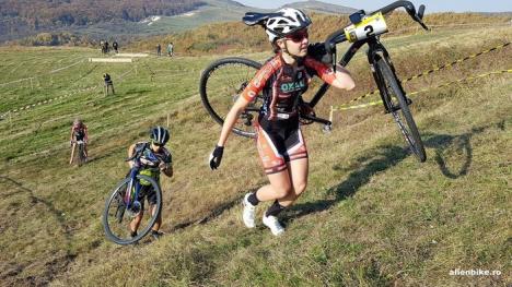 Orădenii de la Carcover Racing Team, printre protagoniştii cursei de ciclism Porolissum CX Challenge (FOTO)