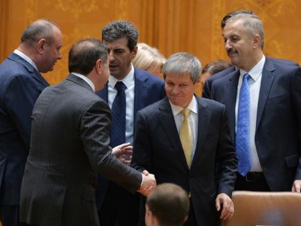 Guvernul Cioloş a primit votul Parlamentului