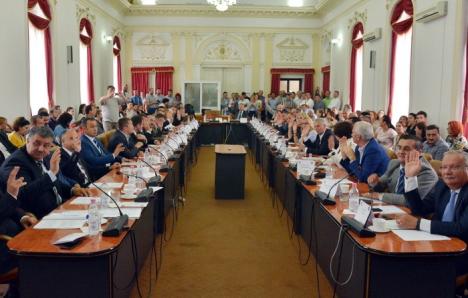 La secret: Consiliul Judeţean s-a reunit într-o şedinţă extraordinară ţinută departe de ochii presei