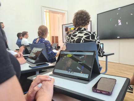 Cum arată viitorul în educaţie: Samsung a inaugurat o sală complet smart la Colegiul Emanuil Gojdu din Oradea (FOTO/VIDEO)