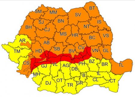 Cod portocaliu de vânt în Bihor. Vântul va avea viteze de 95 km/h!