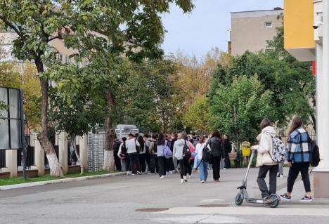 Colegiul Onisifor Ghibu a introdus accesul controlat de turnicheți. Cum funcționează noul sistem (FOTO)