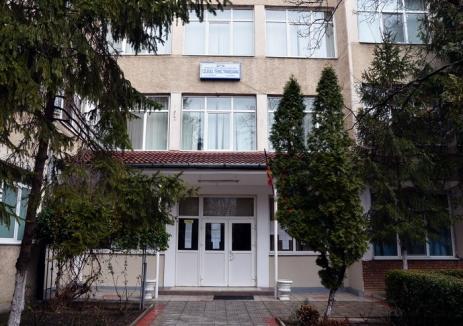 Noua reţea şcolară: Colegiul Transilvania se desfiinţează prin absorbţia în cadrul colegiului Brâncuşi