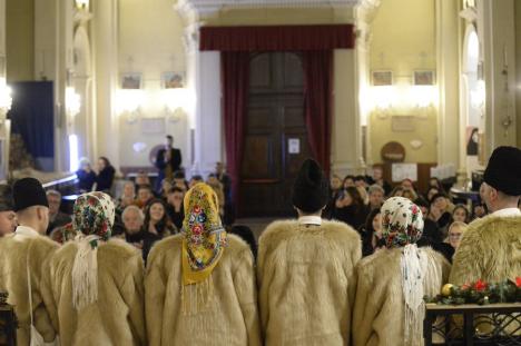 Rotary Club Oradea Insignis a dus colindele în comunitățile românești din Italia (FOTO)