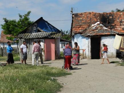 Bihorel: România, stat colonialist. E plin cu colonii de romi