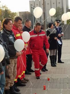 Mama gemenelor Jurcan, la comemorarea victimelor accidentelor rutiere din Bihor: 'Viteza ucide, indiferent de marca maşinii' (FOTO)