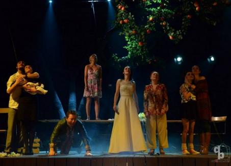 Fericirea "pe repeat", la Teatrul Regina Maria: Cea dintâi premieră din 2014 s-a jucat cu sala plină