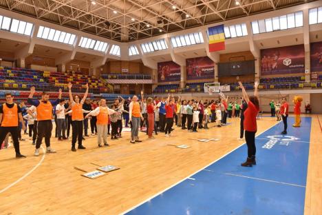 Concurs special de baschet la Oradea: Elevi cu dizabilități din 8 județe au ocupat terenul de la „Antonio Alexe” (FOTO)