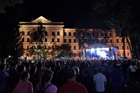 MȚC a animat vara orădenilor: Peste 20.000 de oameni la evenimentele „Tipografiei de idei”. Bosquito a închis ediția cu un concert-petrecere (FOTO/VIDEO)