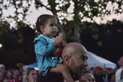 Rock în Băile Felix, în deschiderea festivalului Thermal Days. Cargo și fanii au cântat „Dacă ploaia s-ar opri...” (FOTO/VIDEO)