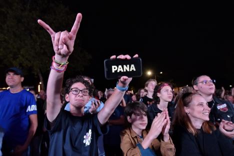 Rock în Băile Felix, în deschiderea festivalului Thermal Days. Cargo și fanii au cântat „Dacă ploaia s-ar opri...” (FOTO/VIDEO)