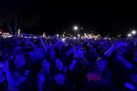 Rock în Băile Felix, în deschiderea festivalului Thermal Days. Cargo și fanii au cântat „Dacă ploaia s-ar opri...” (FOTO/VIDEO)