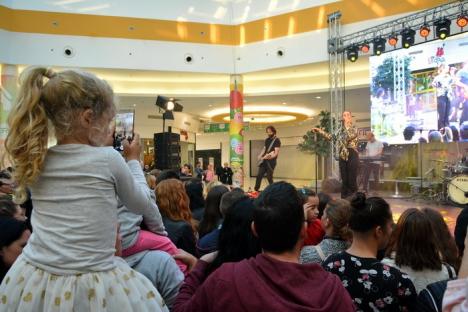 Feli a încins o 'horă rock' la ERA Park Oradea (FOTO/VIDEO)