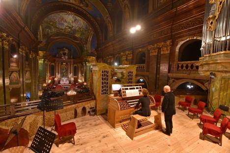 Orga monumentală din Oradea a fost inaugurată după restaurare cu un concert special, susținut de organista Catedralei din Salzburg (FOTO/VIDEO) 