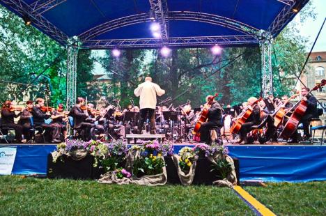 Invitați de renume în noua stagiune a Filarmonicii. Ce soliști și dirijori români și străini vor urca pe scena din Oradea