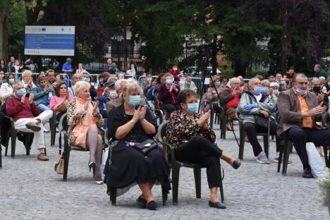 Muzicienii Filarmonicii au susţinut primul eveniment în aer liber în Oradea, de la ridicarea restricţiilor. Care a fost atmosfera (FOTO / VIDEO)