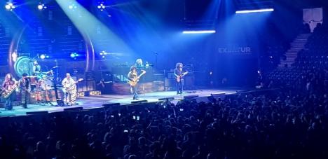 Lenny Kravitz, concert de senzaţie şi baie de mulţime, la Cluj-Napoca! (FOTO / VIDEO)