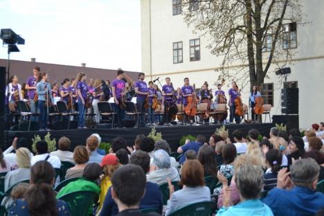 Concert open-air: Orădenii au ascultat muzică simfonică în Cetatea Oradea (FOTO/VIDEO)