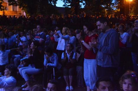 Un vis frumos: Solstiţiul de vară a fost sărbătorit pe malul Crişului Repede cu un concert al Filarmonicii, într-o atmosferă fermecătoare (FOTO / VIDEO) 