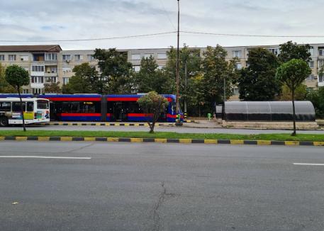 Concurs între mașină, autobuz, tramvai și bicicletă în Oradea. Cel mai rapid e mersul pe două roți (FOTO / VIDEO)