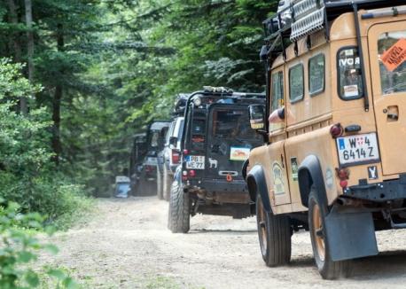 Austrieci amendaţi de comisarii de mediu, pentru un concurs off-road ilegal în ariile protejate din Bihor