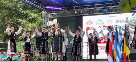 Dansurile de Bihor le-au adus trofeul. Ansamblul Palatului Copiilor Oradea, câștigător la un festival internațional