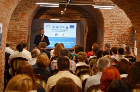 Investiții europene de peste 1,5 milioane euro pentru a-i ajuta pe tinerii bihoreni cu orientarea în carieră