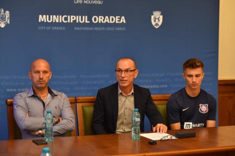Attila Kun, „cel mai bun produs al fotbalului bihorean”, a devenit președinte de onoare al FC Bihor. Va da lovitura de începere, sâmbătă, pe stadionul din Oradea (FOTO)