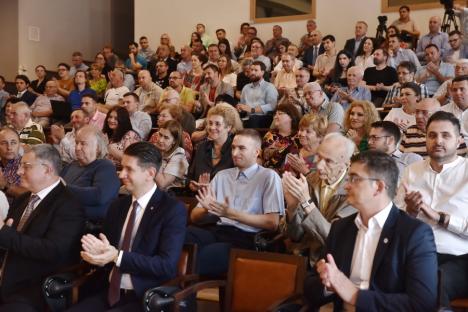 Mircea Geoană, discurs de președinte și proiect de țară prezentat la Oradea: „Avem nevoie la vârful statului de o gândire independentă de jocurile partizane” (FOTO/VIDEO)