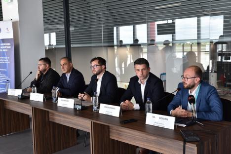 Aeroportul Oradea a închis toate proiectele. Pentru prelungirea pistei s-au excavat 38.000 basculante de pământ, gardul inteligent separă vocile oamenilor de zgomotul traficului (FOTO)