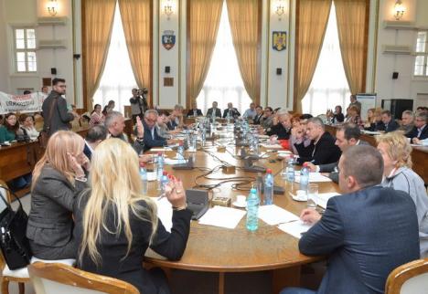 PSD acuză 'iresponsabilitatea' administraţiei Bolojan în privinţa amenzilor de sute de milioane ale Electrocentrale
