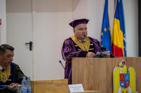Rectorul Constantin Bungău, Doctor Honoris Causa al Academiei Forțelor Terestre (FOTO)