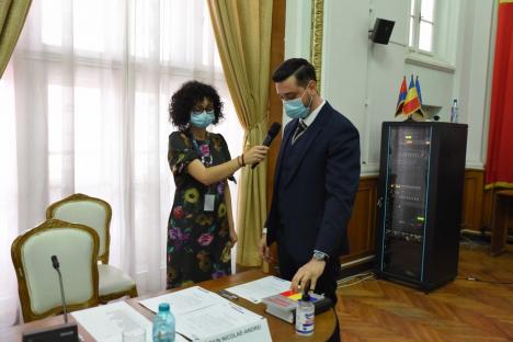 Florin Birta a depus jurământul de primar al Oradiei: 'Vă promit că nu vă voi dezamăgi' (FOTO / VIDEO)