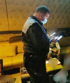 Poliţia Bihor: Câte persoane au fost amendate, în ultima zi, pentru nerespectarea măsurilor anti-Covid (FOTO)