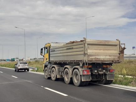 Amenzi de peste 400.000 lei aplicate de CJ Bihor pe drumurile județene pentru camionagiii supraîncărcați (FOTO)